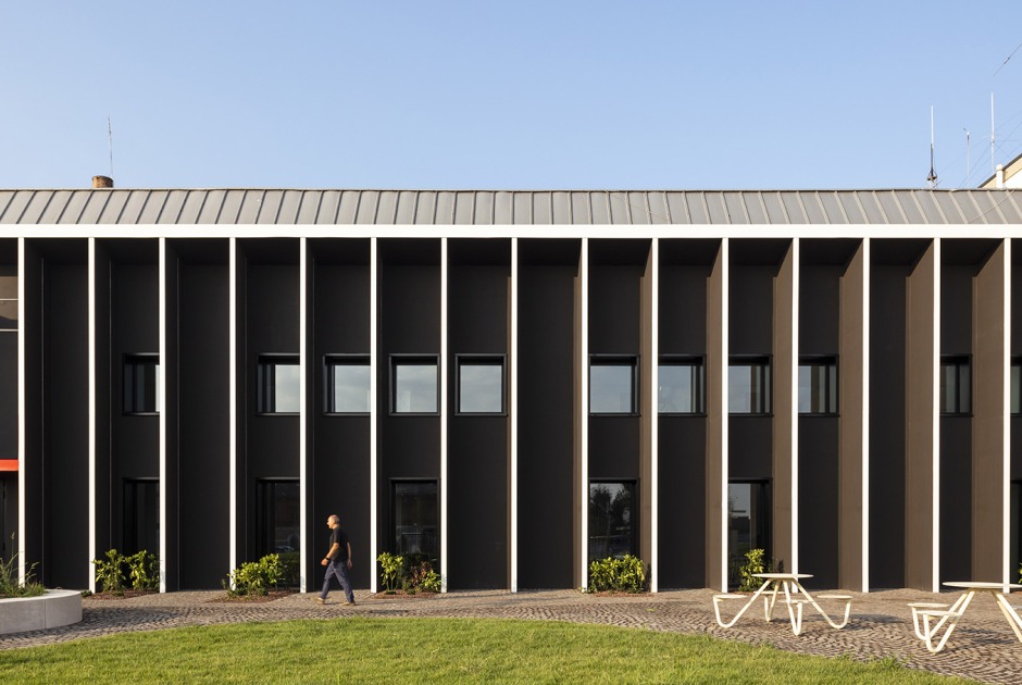 "Recupero Ex Arrigoni" by COTTA SOLOMITA Architetti Pianificatori. Photograph by Fabio Mantovani