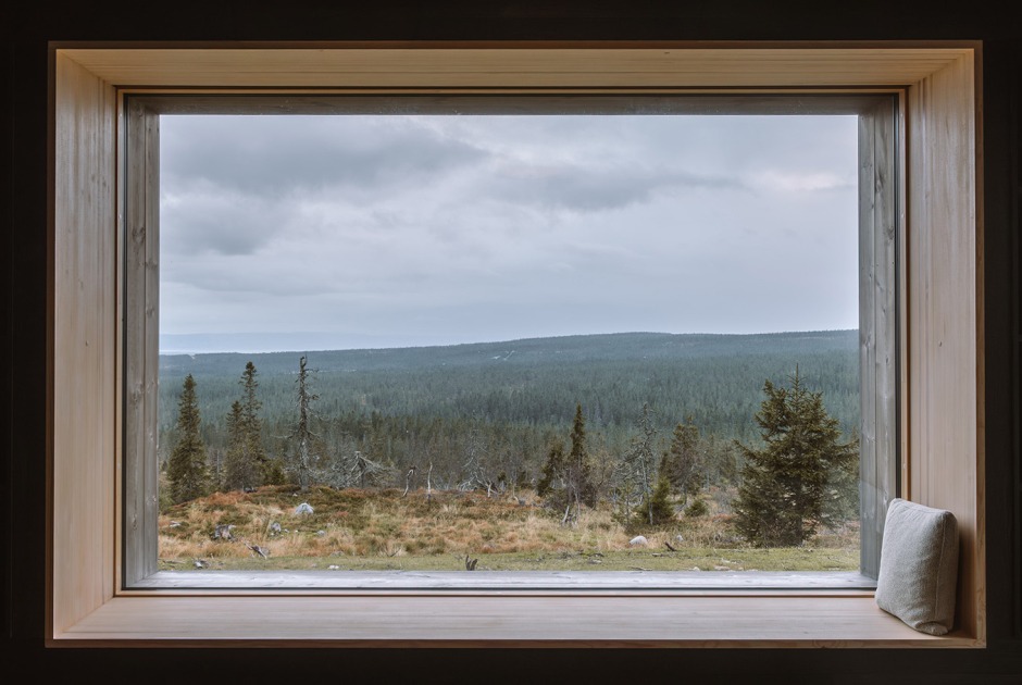 Cabin Budor by R21. Photograph by Ruben Ratkusic 