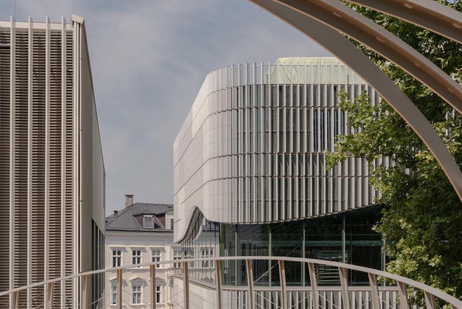 Universidad Mozarteum en el Kurgarten (UMAK) por Berger+Parkkinen. Fotografía por Ana Barros