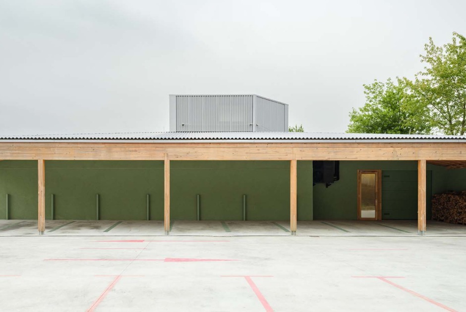 Sakana-Mendialdea Forest Resources Center by MID estudio + FILO arquitectos. Photograph by María Azkarate