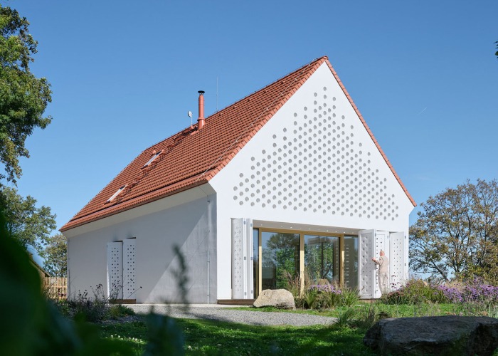 House Oskar by Jan Žaloudek Architekt. Photograph by BoysPlayNice