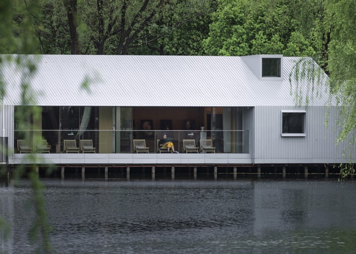 The Lake House – Life Experience Pavilion by Wutopia Lab. Photograph by Guowei Liu