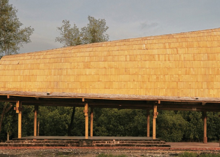 The Bale Bio pavilion by Cave Urban/Bauhaus Earth. Photograph by Iwan Sastrawan