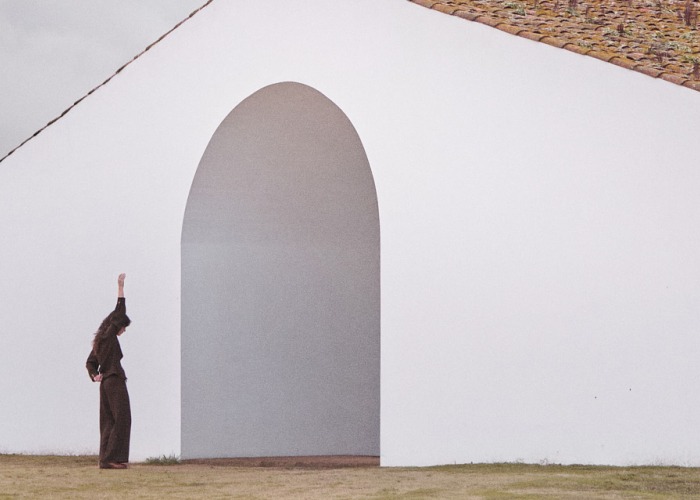 «Casa No Tempo: Las posibilidades de habitar». Un vídeo de Derek Pedrós. Fotografía por Derek Pedrós
