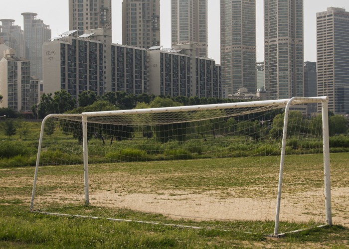 Seúl: Porterías de fútbol por Manuel Álvarez Diestro