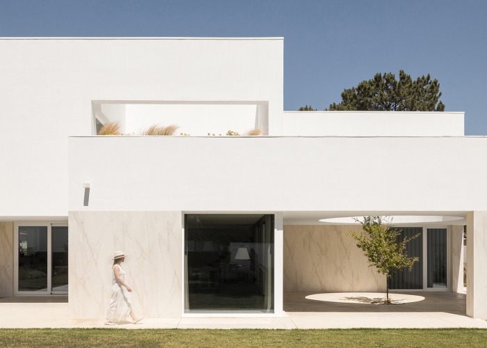 Verdizela House by Estúdio AMATAM. Photograph by Garcês