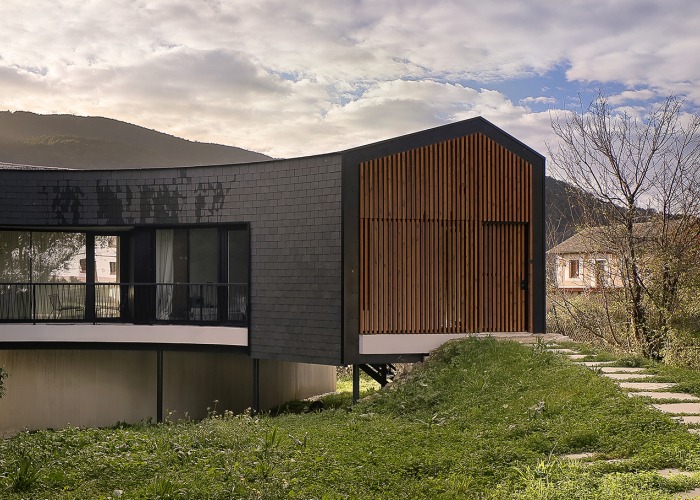 Vivienda unifamiliar «Big Fish» por F5 Proyectos y Arquitectura. Fotografía por Iván Morán 