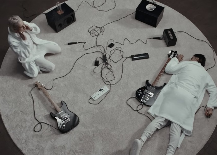 «FREE SPIRITS (the film)» por CA7RIEL & Paco Amoroso