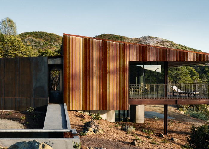 «Pine Flat» por Faulkner Architects. Fotografía por Joe Fletcher