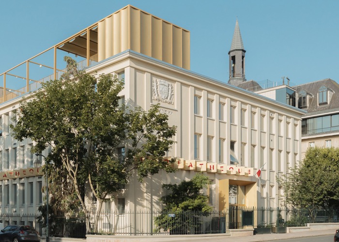 Mediateca en Saint-Mandé por Antonio Virga. Fotografía por Nicolas Trouillard