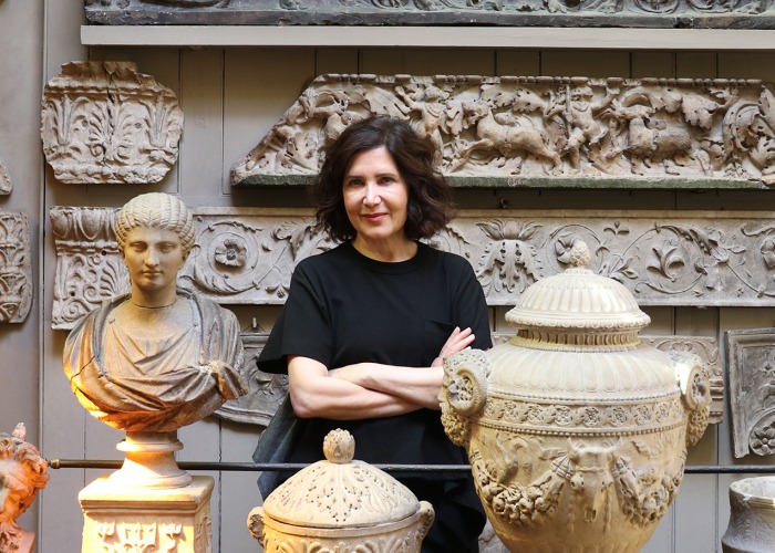 Farshid Moussavi en la zona de la Cúpula del Museo Sir John Soane. Fotografía por Tilly Buckroyd