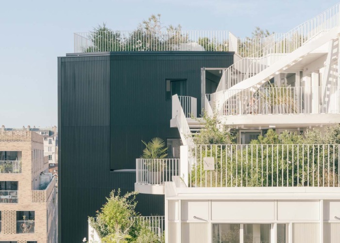 Residencia de estudiantes Lourmel por MARS Architectes. Fotografía por Charly Broyez