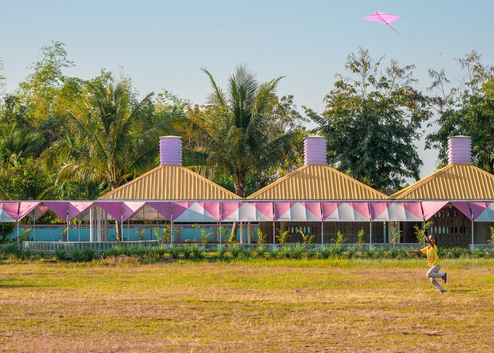 Jardín de Infancia Bang Nong Saeng por Sarquella Torres Architects. Fotografía por Beer Singnoi