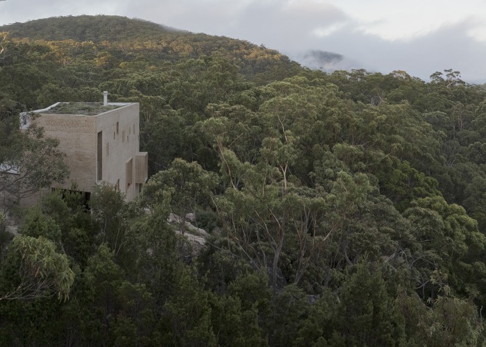 Casa EA por Bokey Grant. Fotografía por Clinton Weaver