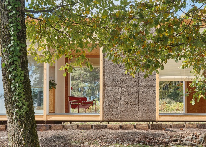 Casa Bosc by Ágora Arquitectura. Photograph by Adrià Goulà