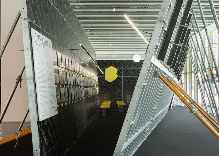 «CIMBRA» por + atelier. Fotografía por Del Río Bani