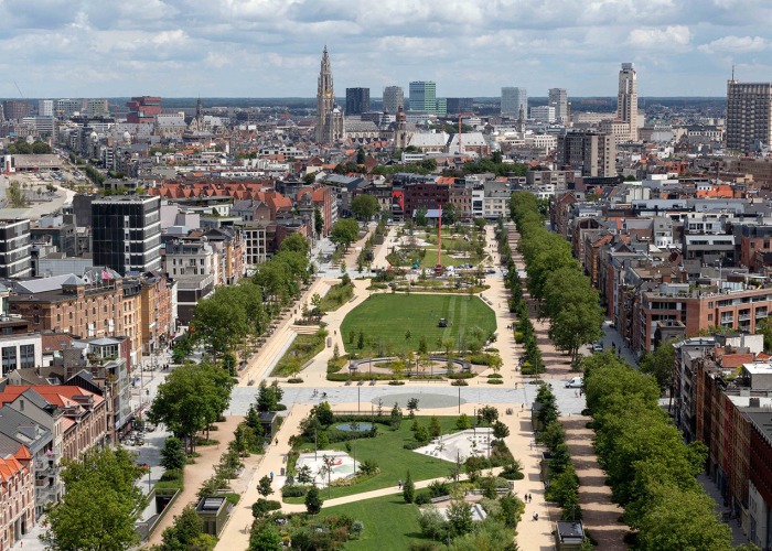Zuidpark por Tractebel + ADR + Georges Descombes. Fotografía por Isabelle Pateer