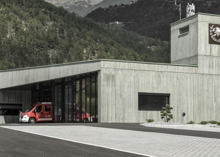 Centro de Protección Civil por Roland Baldi Architects. Fotografía por Oskar Da Riz