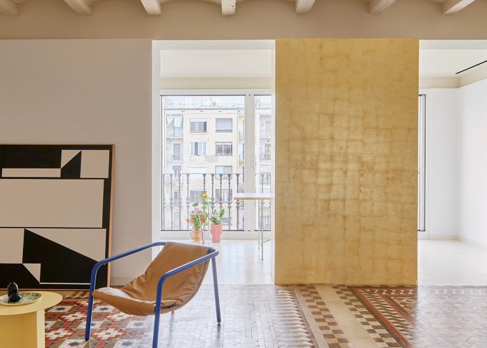 Abstracción y simbolismo. Apartamento Rosegold por Raúl Sánchez