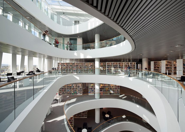 Universidad de Aberdeen Nueva Biblioteca por Schmidt Hammer Lassen Architects