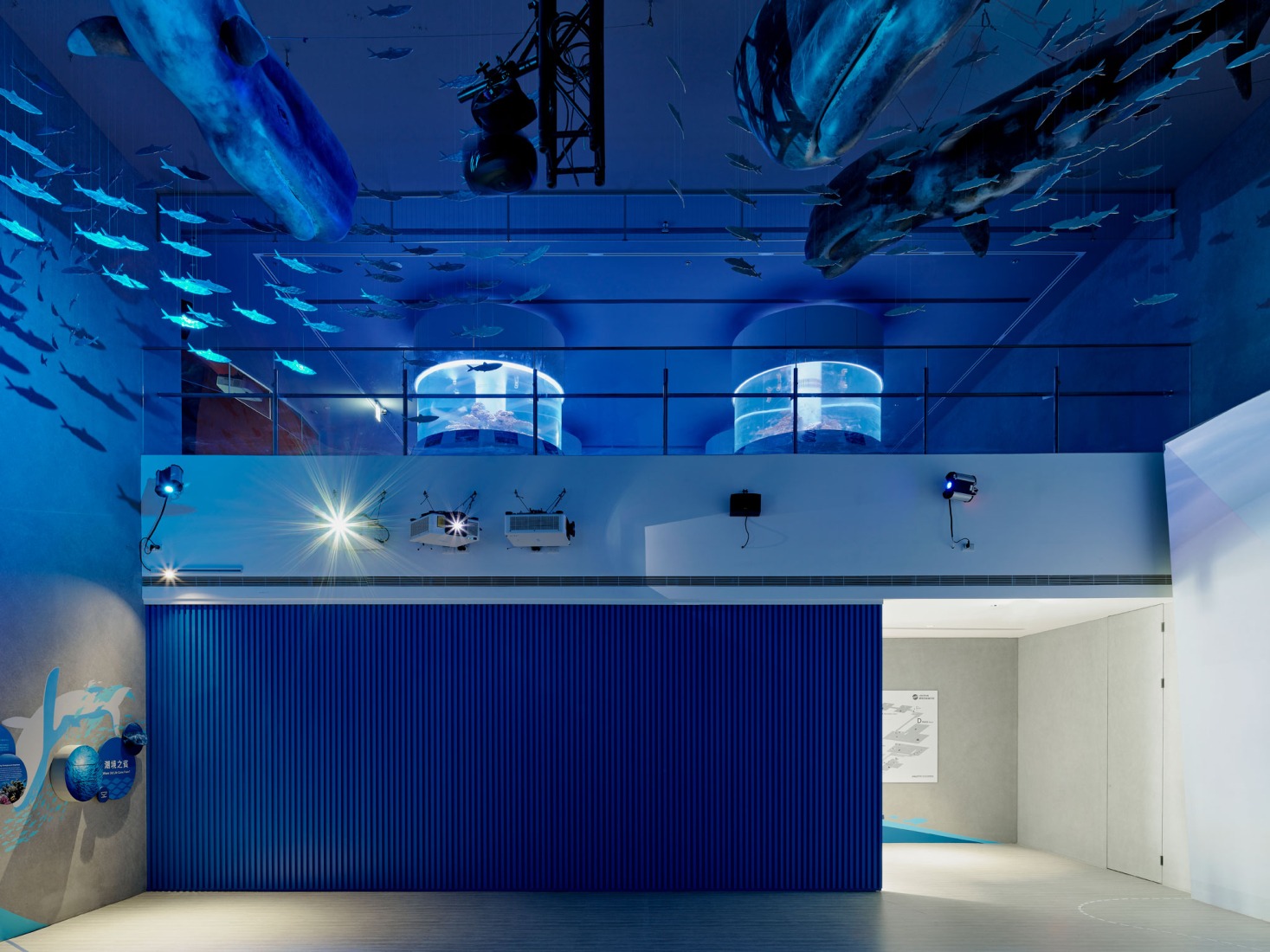 Vertical display connection. i Ocean Museum by B+P Architects. Photograph by Studio Millspace.