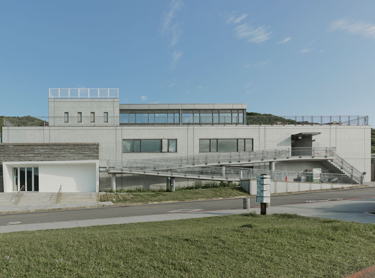 North building exterior. i Ocean Museum by B+P Architects. Photograph by Studio Millspace.