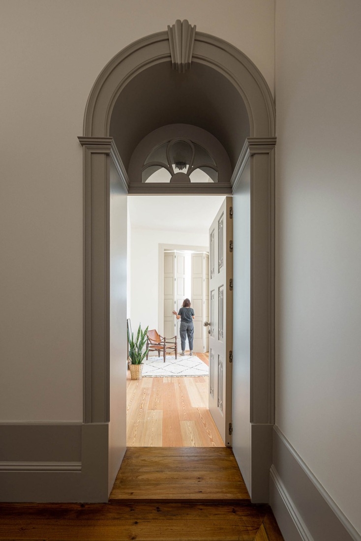 Antigo Hotel do Louvre by Diana Barros Arquitectura. Photograph by Ivo Tavares Studio.