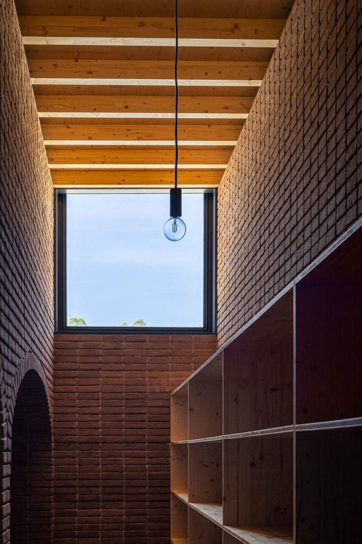 Olaria Municipal por ARDE Arquitetura + Design. Fotografía por Ivo Tavares Studio.