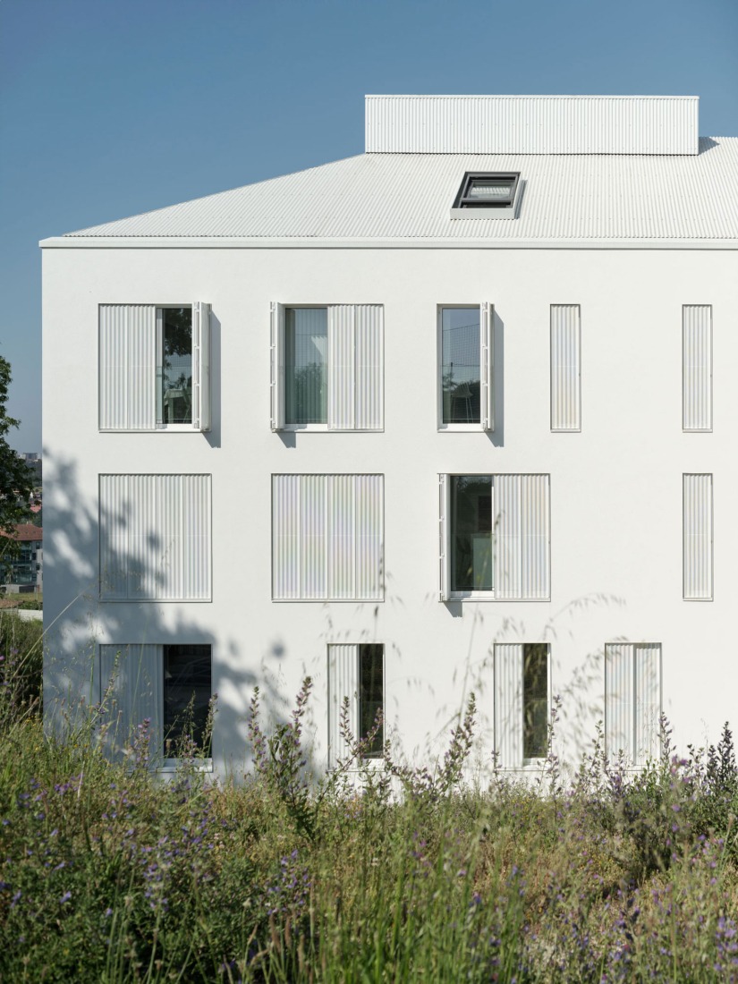 Alto Residencial Coop por Carbajo Barrios. Fotografía por Luís Díaz Díaz.