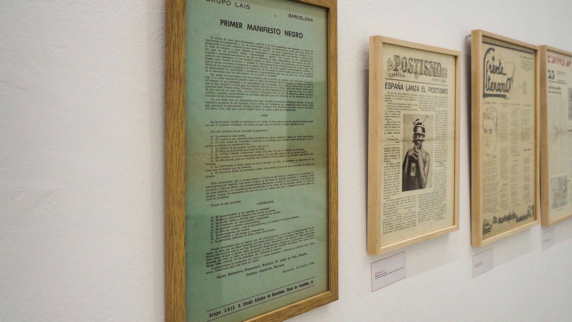 Exhibition hall image. Transatlantic Literary Avant-gardes of the 20th Century. Photograph courtesy of Casa América.