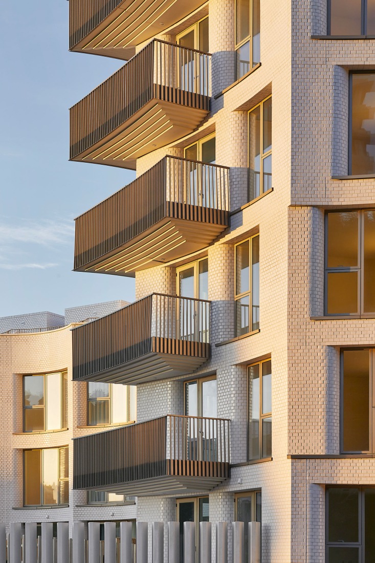 Folkestone Shoreline by ACME. Photograph by Hufton+Crow.