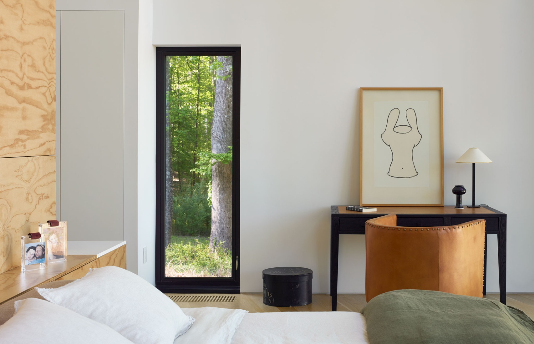 Steeplechase House by Brooks + Scarpa. Photograph by Mark Herboth.