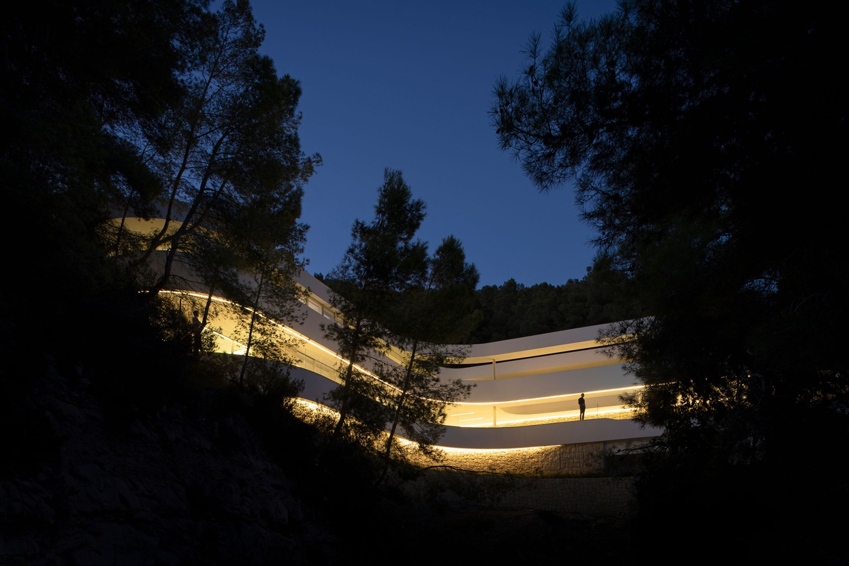Housing CTZ2 by Pepe Giner Arquitectos. Photograph by Diego Opazo.