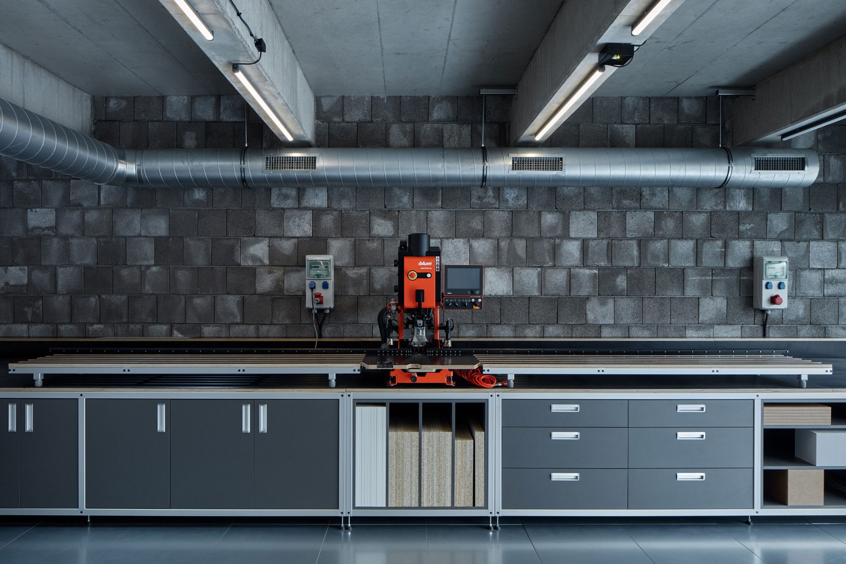 BLUM Headquarters by QARTA Architektura. Photograph by BoysPlayNice.
