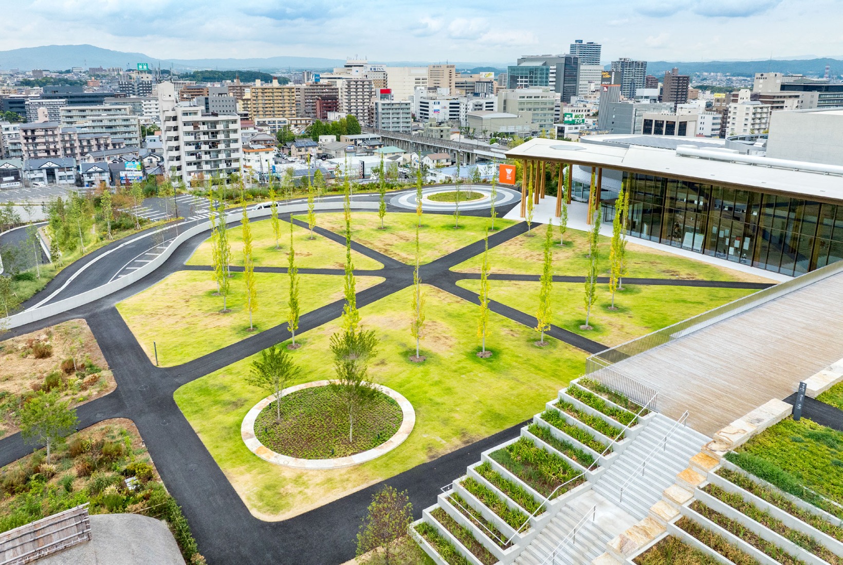 Toyota City Museum by Shigeru Ban. Photograph by Hiroyuki Hirai.