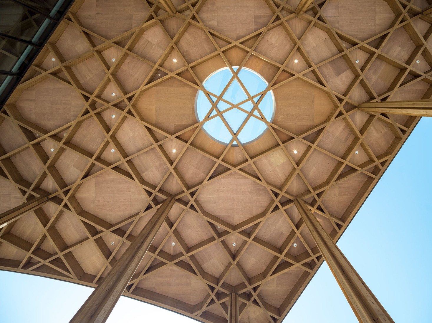Toyota City Museum by Shigeru Ban. Photograph by Hiroyuki Hirai.