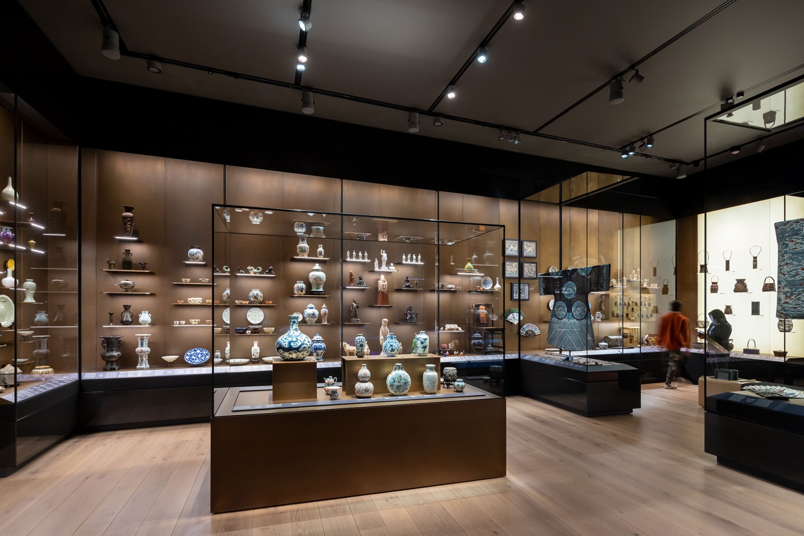 Museo nacional de arte, arquitectura y diseño de Noruega por Kleihues + Schuwerk Architects. Fotografía por Iwan Baan.