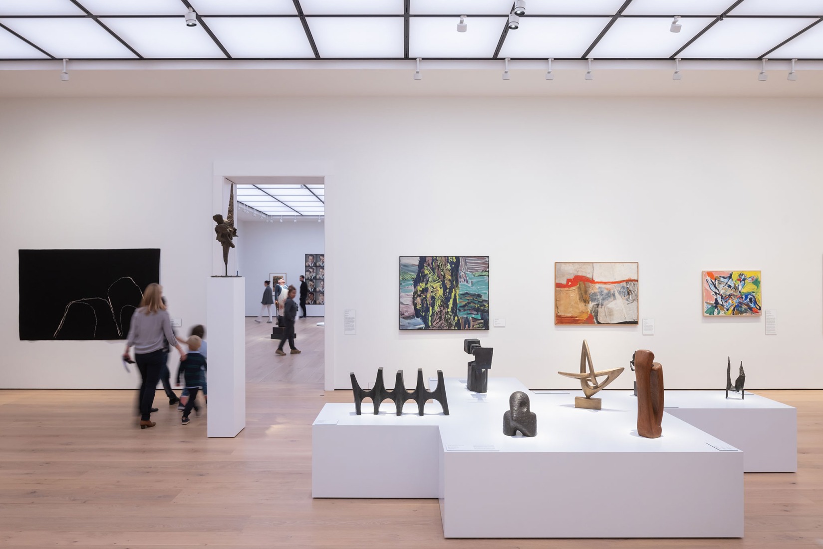 Museo nacional de arte, arquitectura y diseño de Noruega por Kleihues + Schuwerk Architects. Fotografía por Iwan Baan.