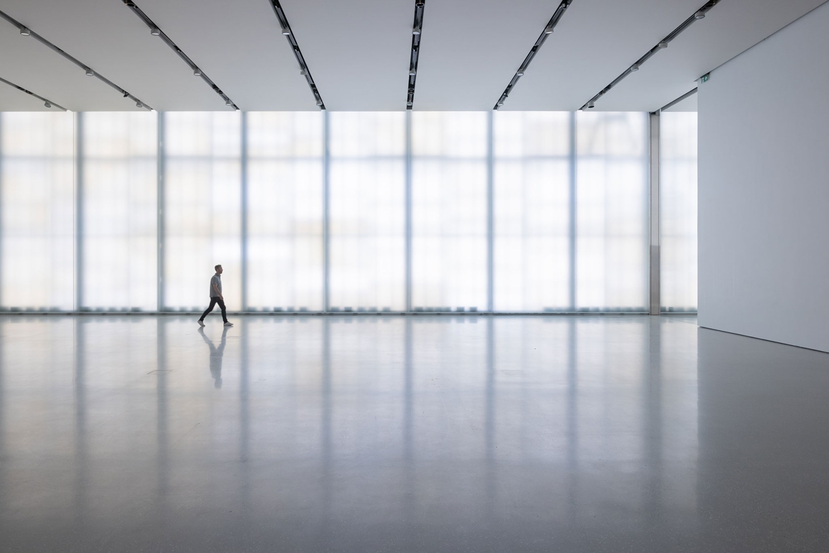 Museo nacional de arte, arquitectura y diseño de Noruega por Kleihues + Schuwerk Architects. Fotografía por Iwan Baan.