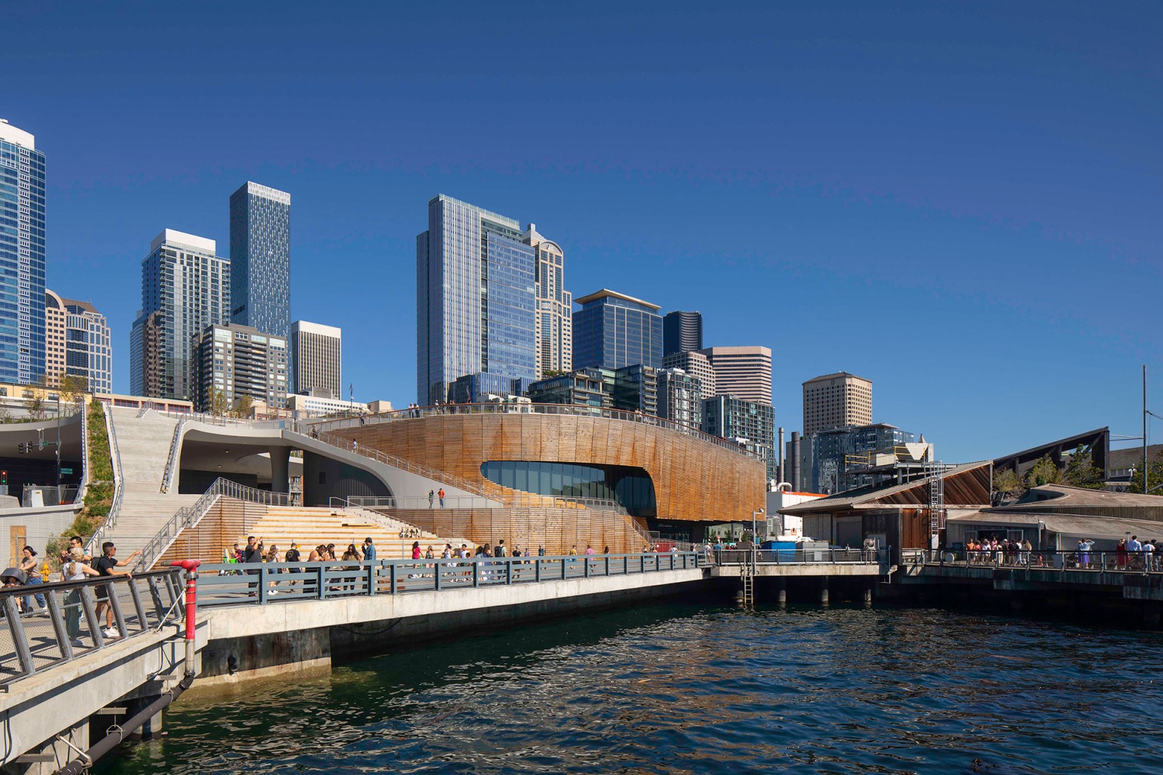 Pabellón Oceánico del Acuario de Seattle por LMN Architects. Fotografía por Lara Swimmer/Esto.