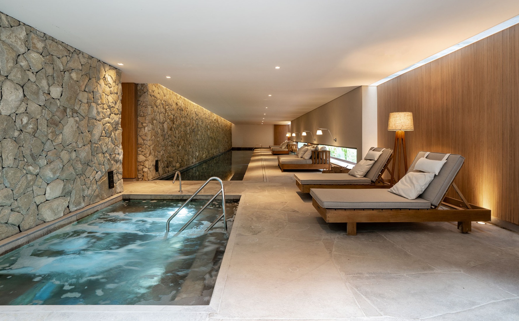 Porto 1820 by Smart Arquitetura. Photograph by Roberta Gewehr.