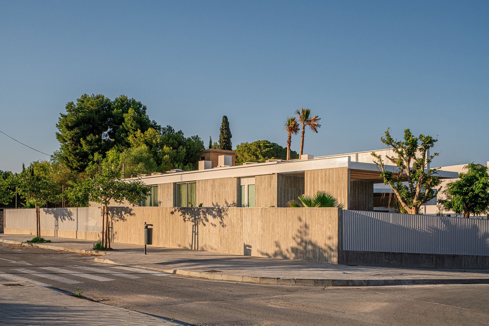 Aliforniana House by Subarquitectura. Photograph by  Fran Álvarez.