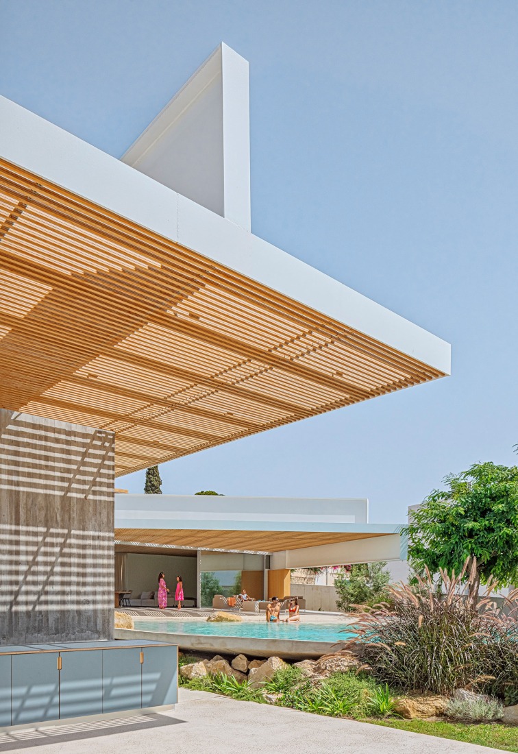 Aliforniana House by Subarquitectura. Photograph by  Fran Álvarez.