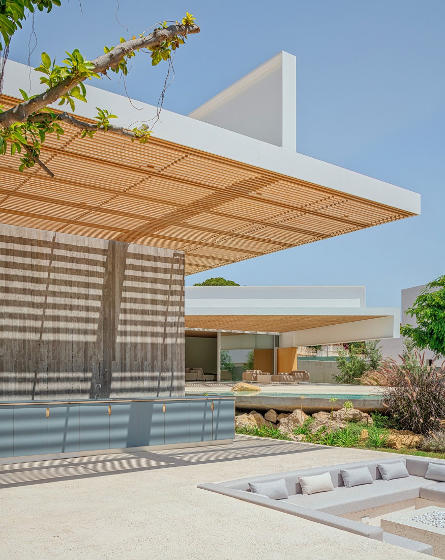 Aliforniana House by Subarquitectura. Photograph by  Fran Álvarez.