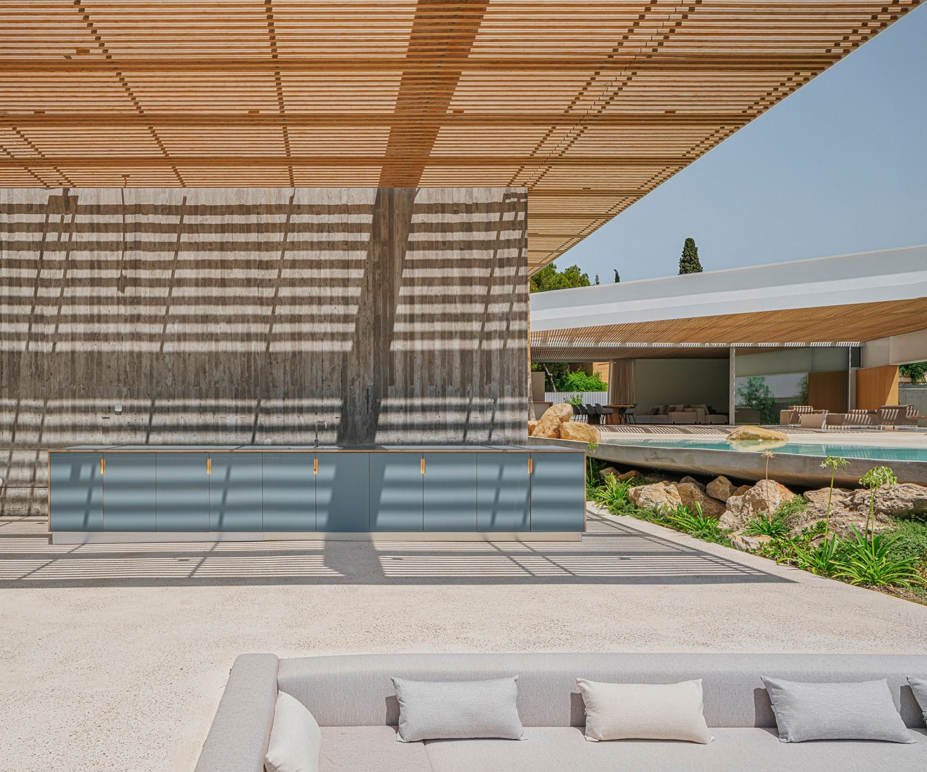 Aliforniana House by Subarquitectura. Photograph by  Fran Álvarez.