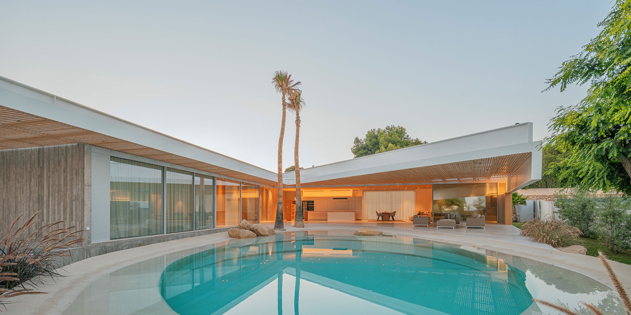 Aliforniana House by Subarquitectura. Photograph by  Fran Álvarez.