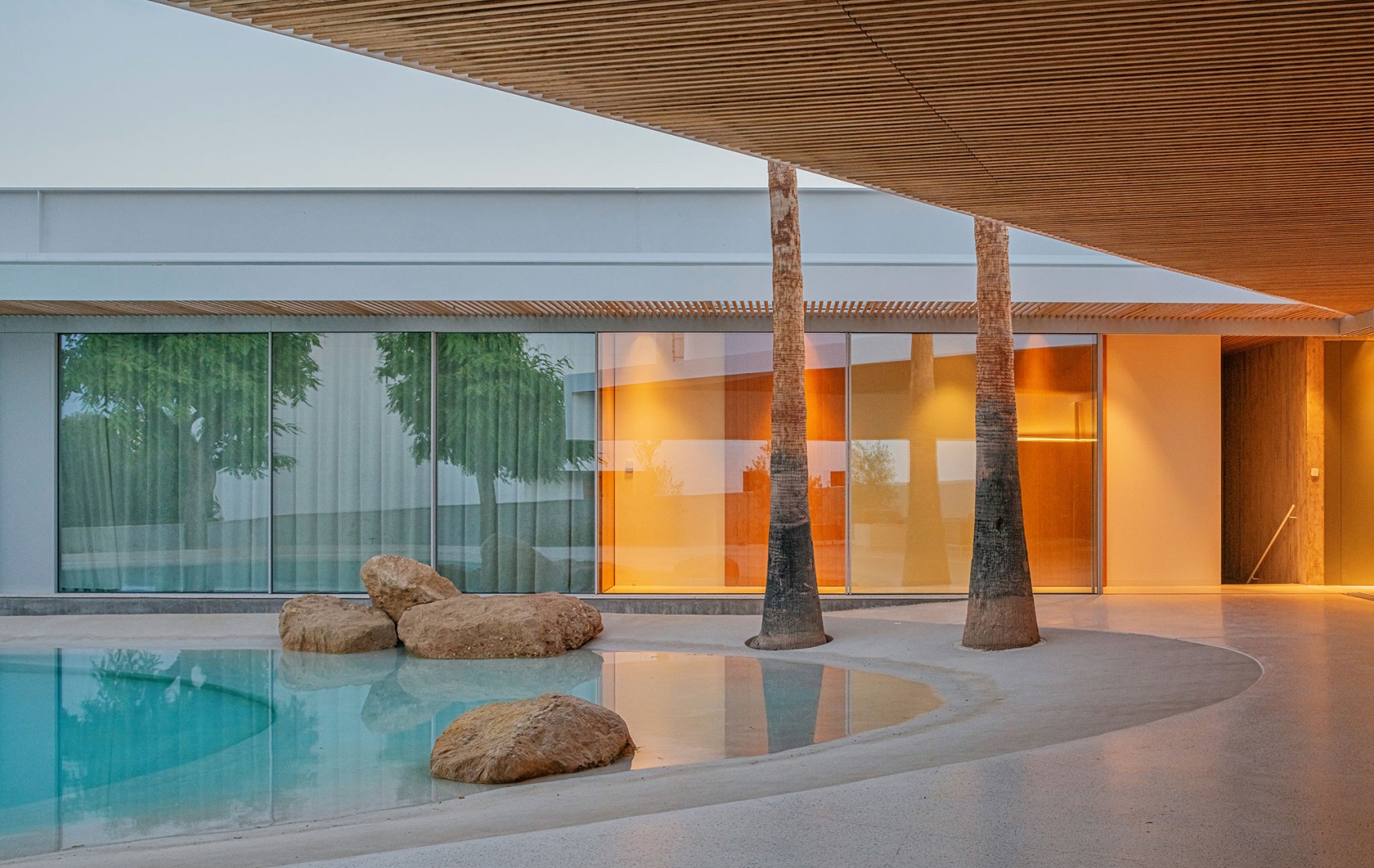 Aliforniana House by Subarquitectura. Photograph by  Fran Álvarez.