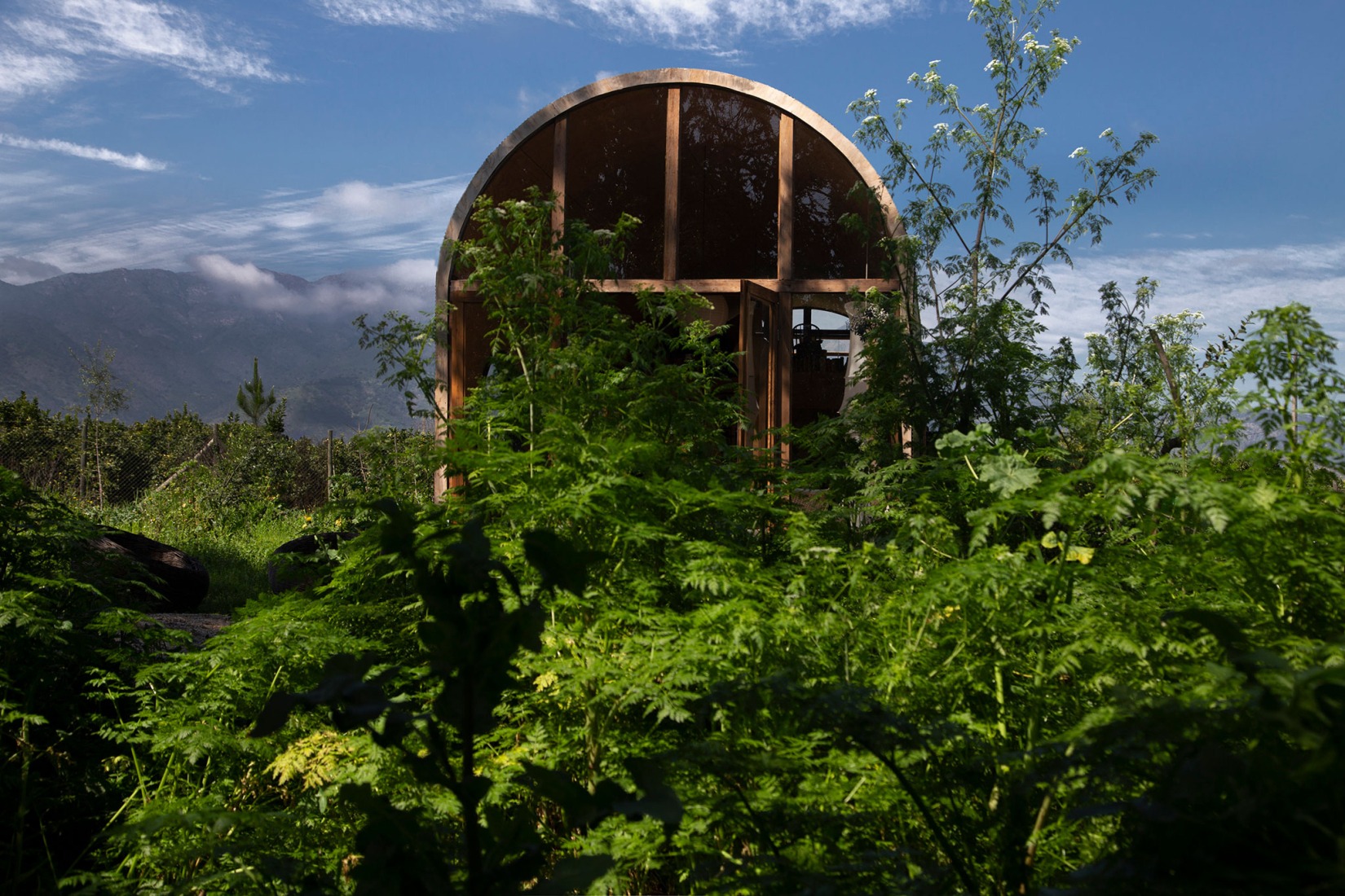 Catalejo by Tololo Ugarte. Photograph by Mauricio Duarte Arratia.