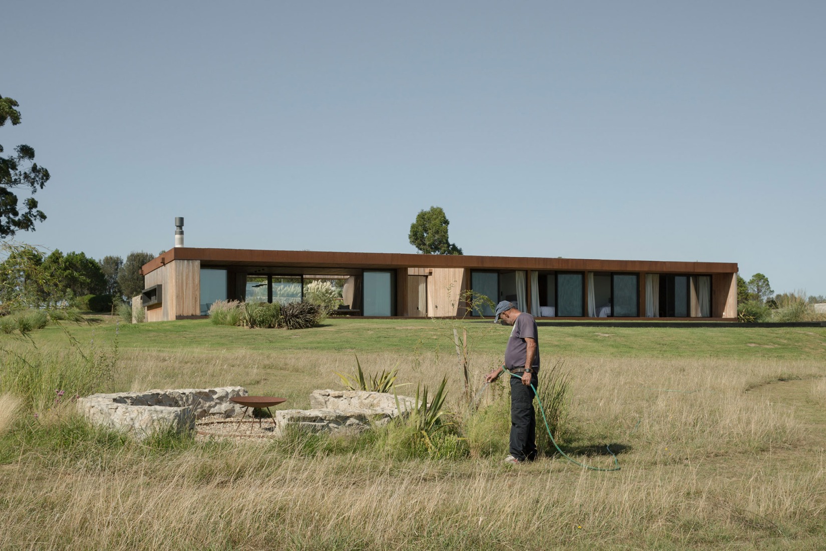 Casa PM por VDV Arquitectura. Fotografía por Federico Cairoli.