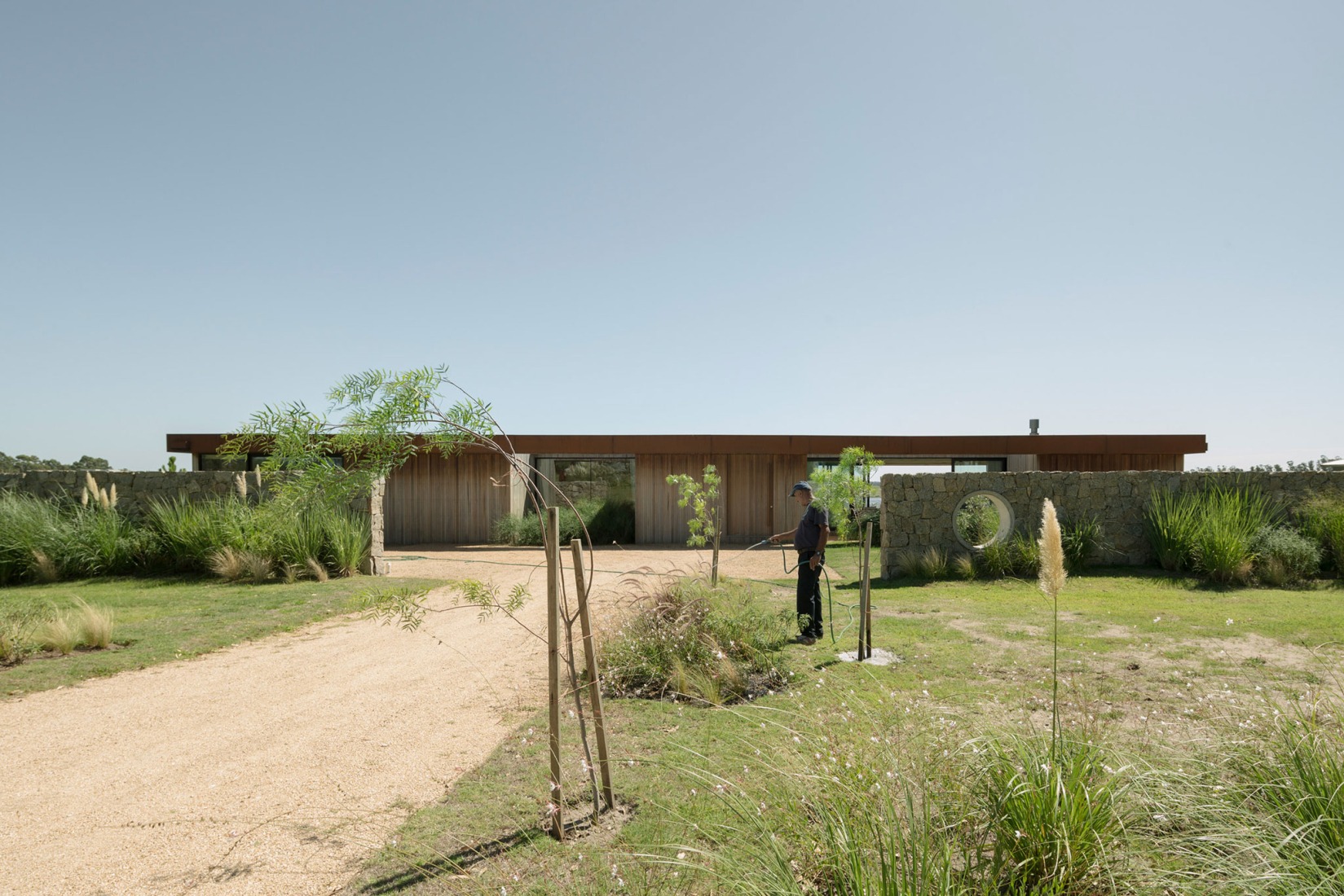 Casa PM por VDV Arquitectura. Fotografía por Federico Cairoli.